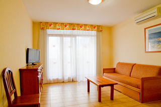 Edificio Azahar Apartment Salou Bagian luar foto